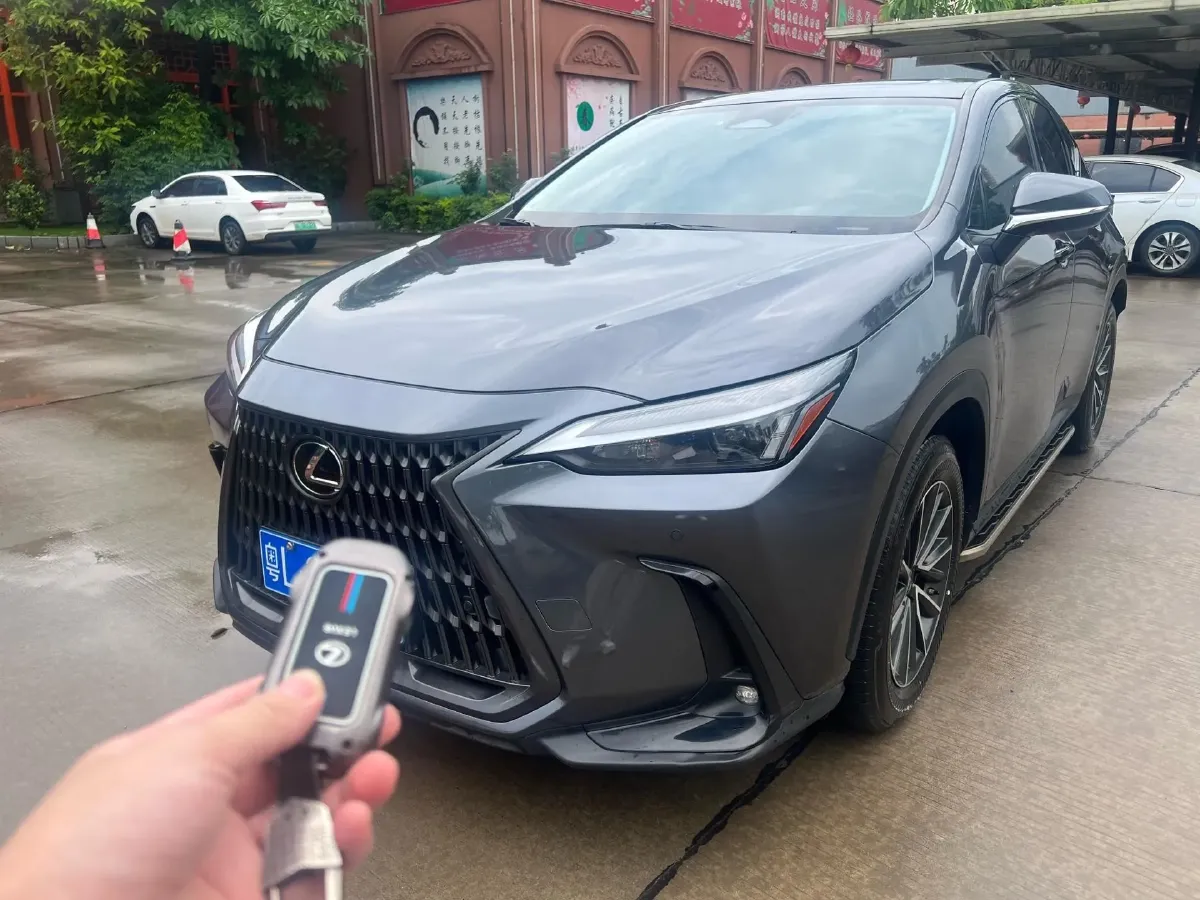 2022 Lexus NX 2.5L 192HP L4 E-CVT Hybrid,autocango,china used car exporter,china ev exporter,chinese used car exporter,chinese used ev exporter