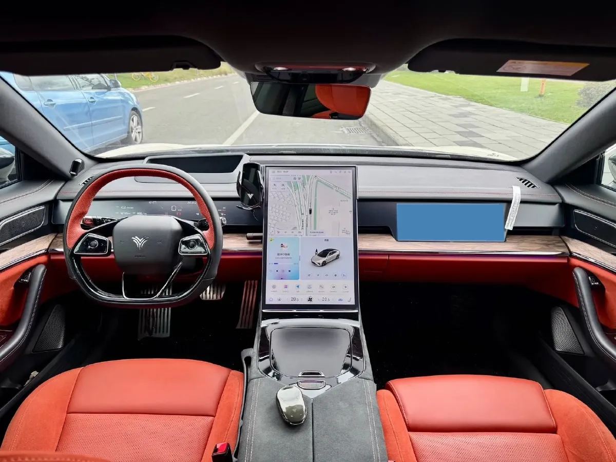 2022 Jeep Grand Commander 2.0T 234HP L4 9AT,autocango,china used car exporter,china ev exporter,chinese used car exporter,chinese used ev exporter