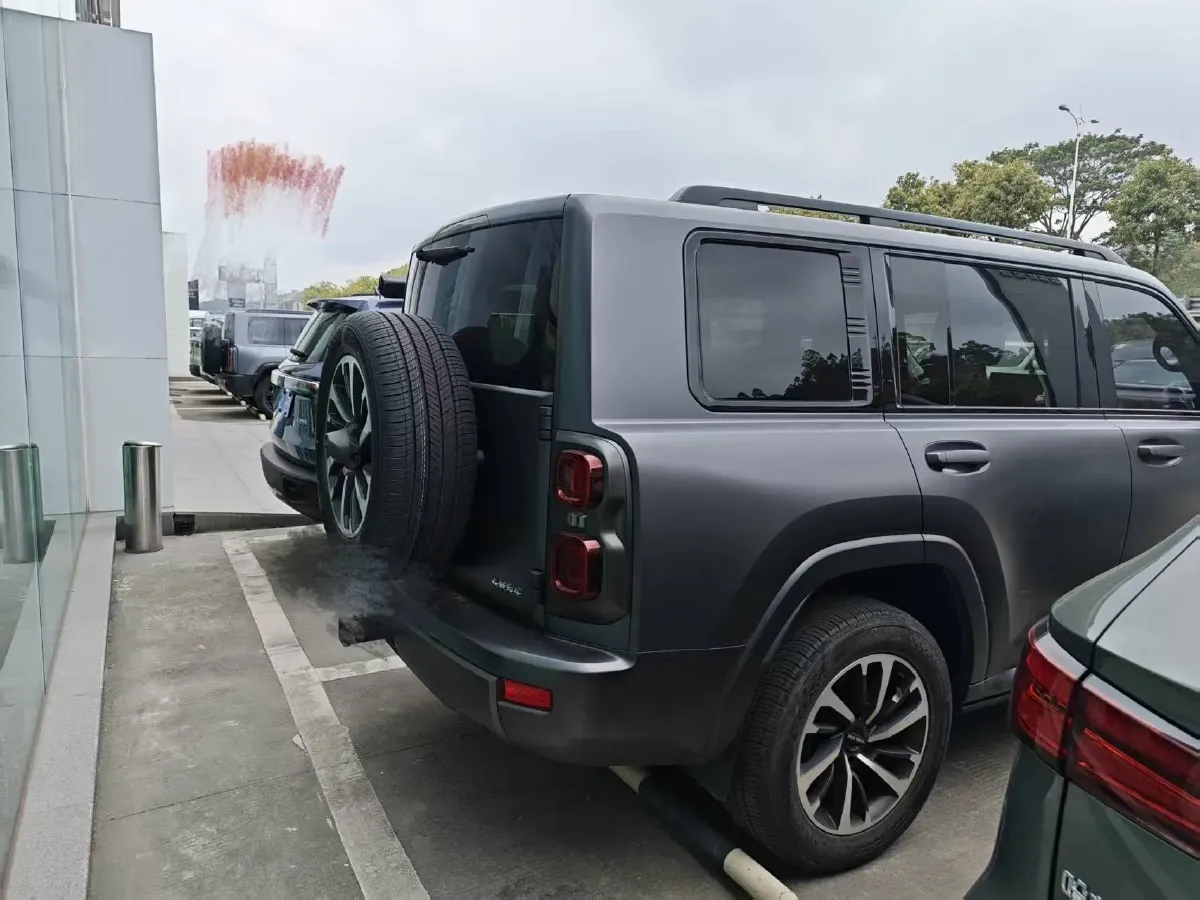 2024 Haval H9 2.0T 224HP L4 8AT,autocango,china used car exporter,china ev exporter,chinese used car exporter,chinese used ev exporter