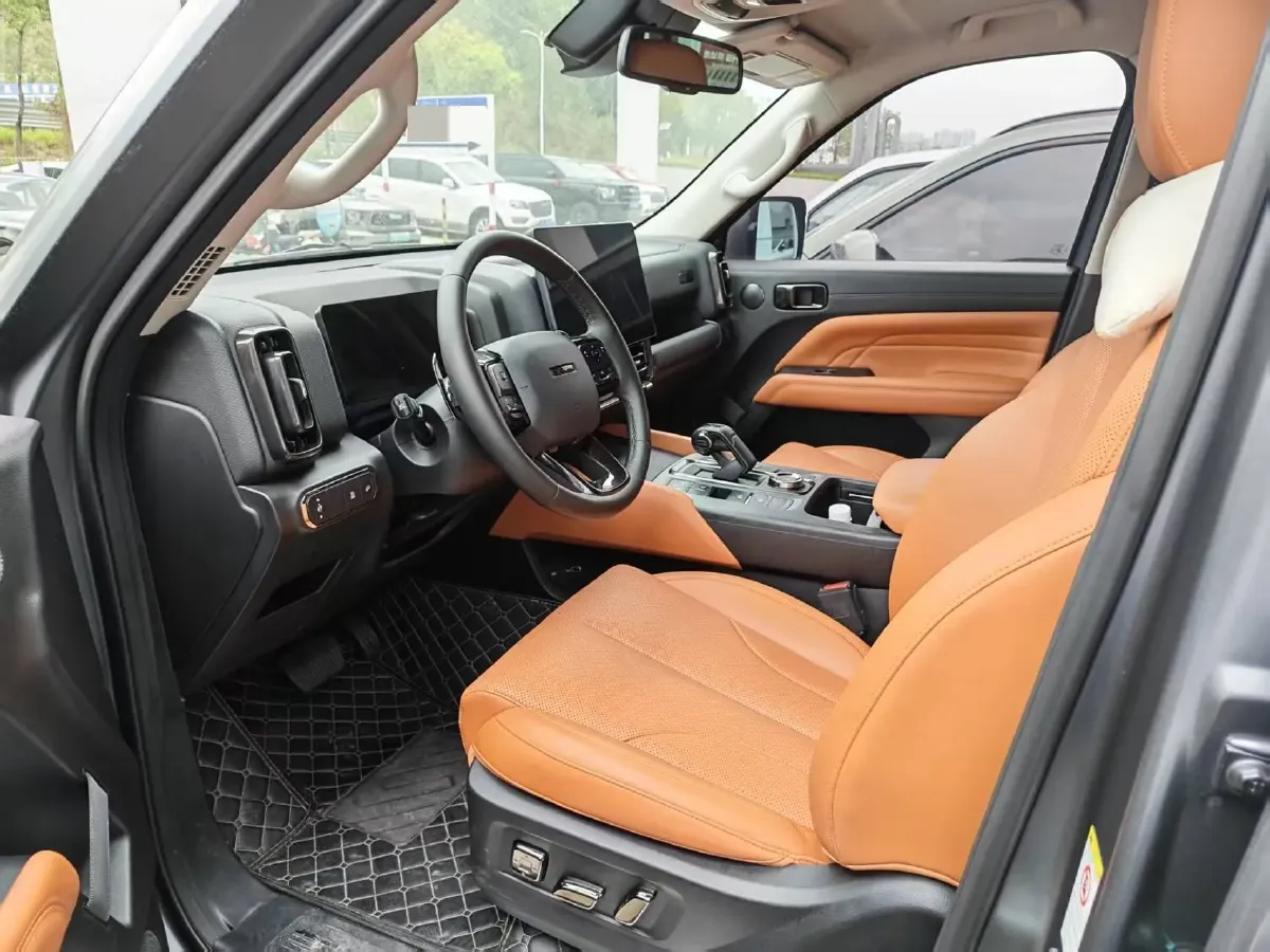 2024 Haval H9 2.0T 224HP L4 8AT,autocango,china used car exporter,china ev exporter,chinese used car exporter,chinese used ev exporter