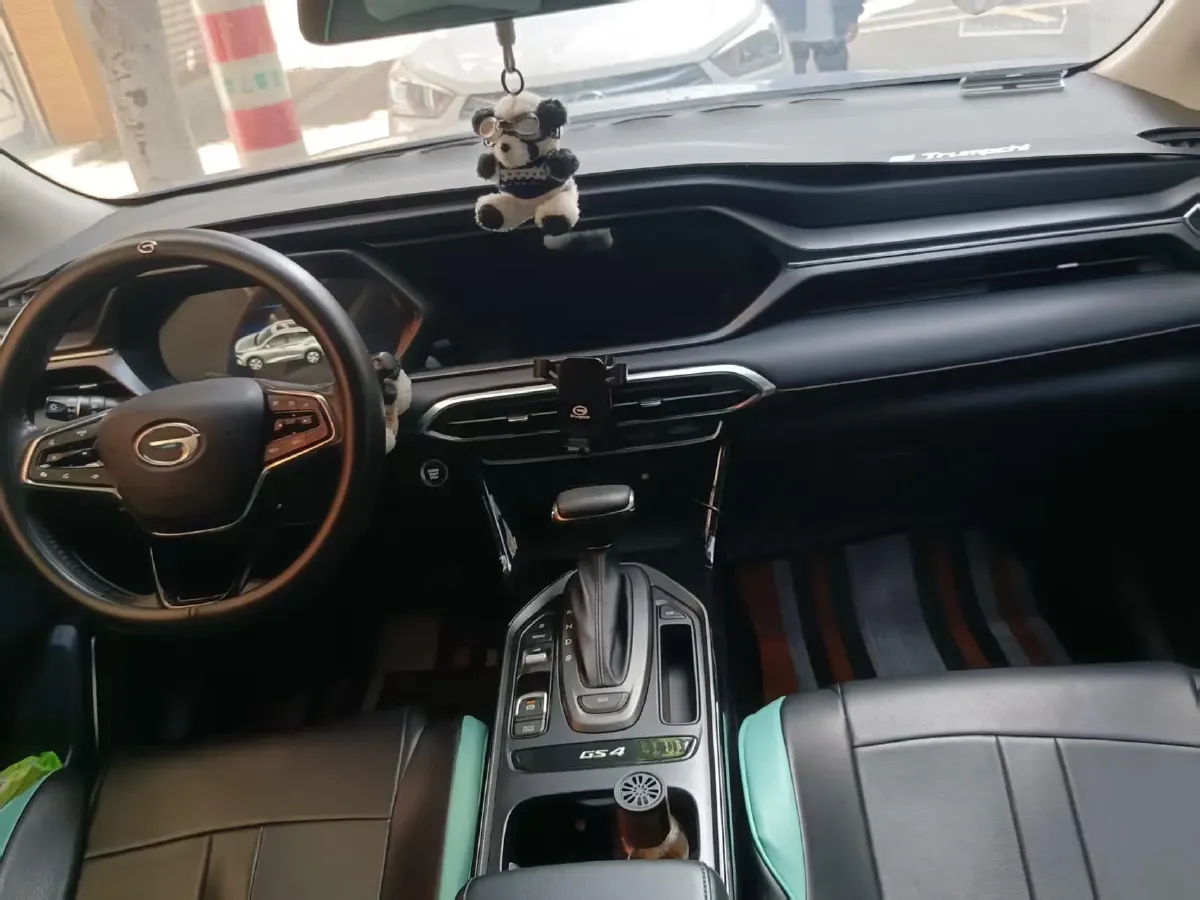 2019 GAC Trumpchi GS4 1.5T 169HP L4 6AT,autocango,china used car exporter,china ev exporter,chinese used car exporter,chinese used ev exporter