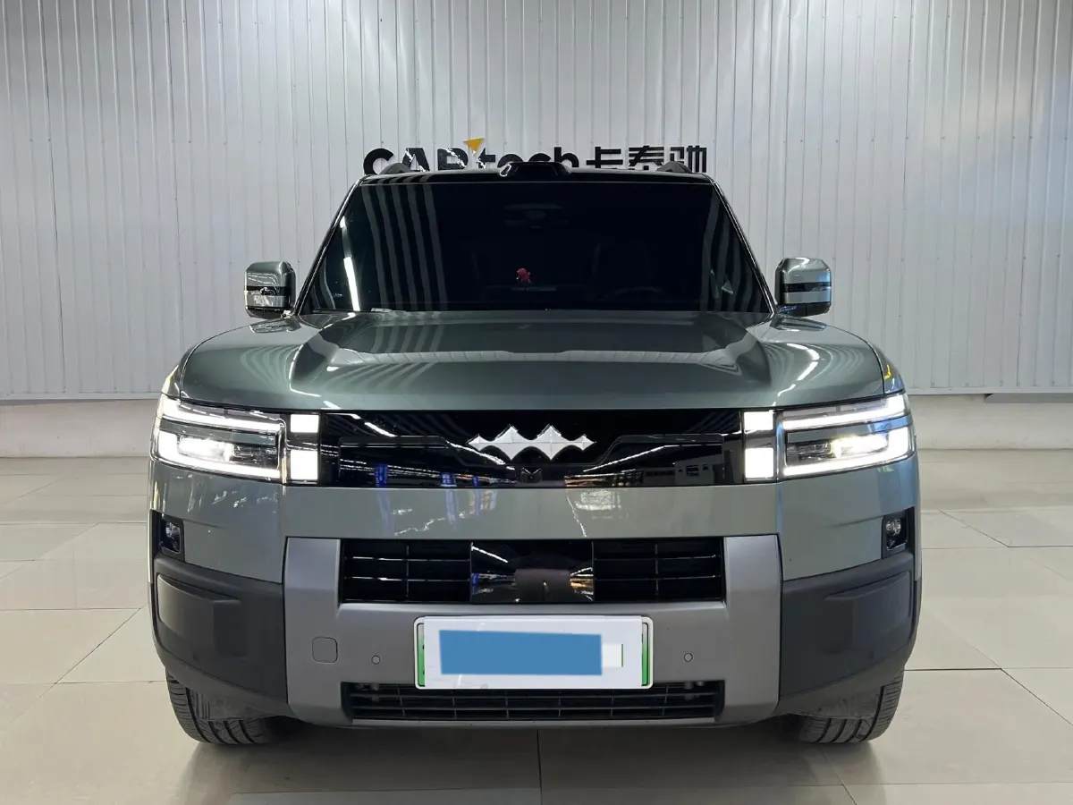 2025 FangChengBao Tai 7 1.5T 156HP L4 E-CVT PHEV,autocango,china used car exporter,china ev exporter,chinese used car exporter,chinese used ev exporter