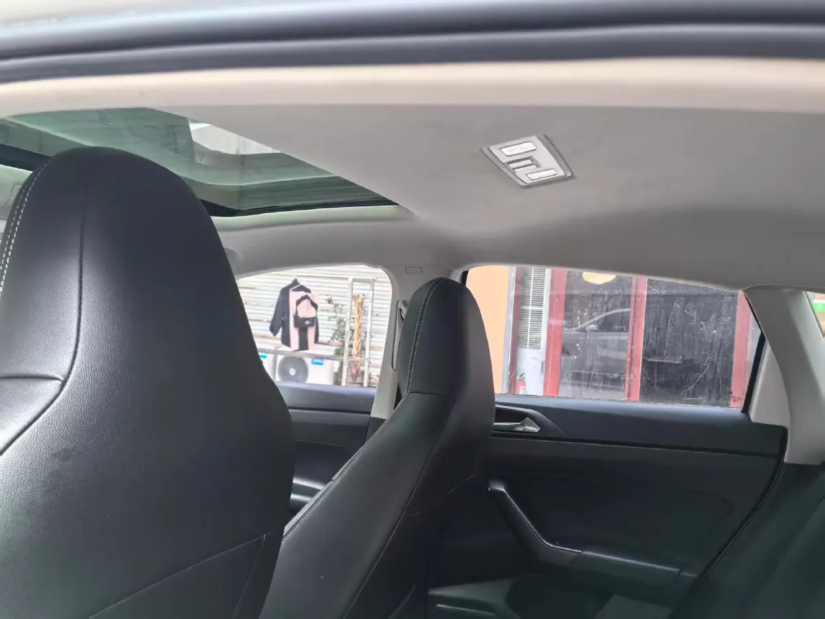 2021 Bestune T55 1.5T 169HP L4 7DCT,autocango,china used car exporter,china ev exporter,chinese used car exporter,chinese used ev exporter