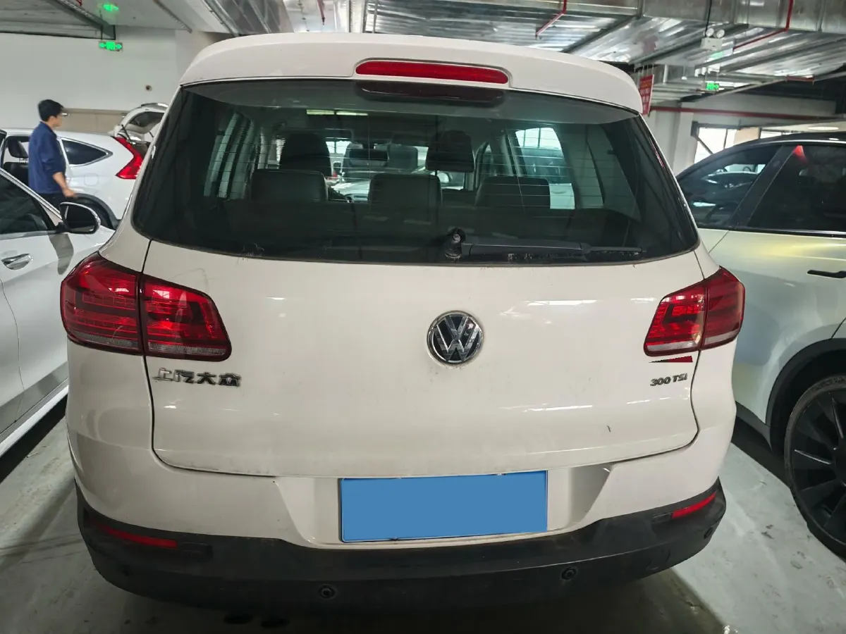 2017 Haval H9 2.0T 190HP L4 8AT,autocango,china used car exporter,china ev exporter,chinese used car exporter,chinese used ev exporter