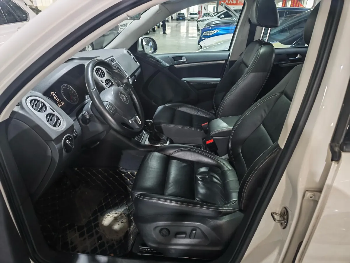 2017 Haval H9 2.0T 190HP L4 8AT,autocango,china used car exporter,china ev exporter,chinese used car exporter,chinese used ev exporter