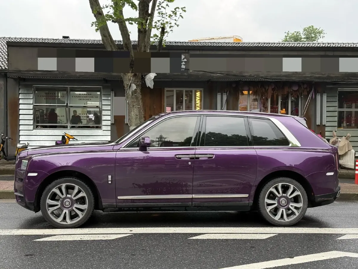 2020 Rolls-Royce Cullinan 6.7T 600HP V12 8AT,autocango,china used car exporter,china ev exporter,chinese used car exporter,chinese used ev exporter