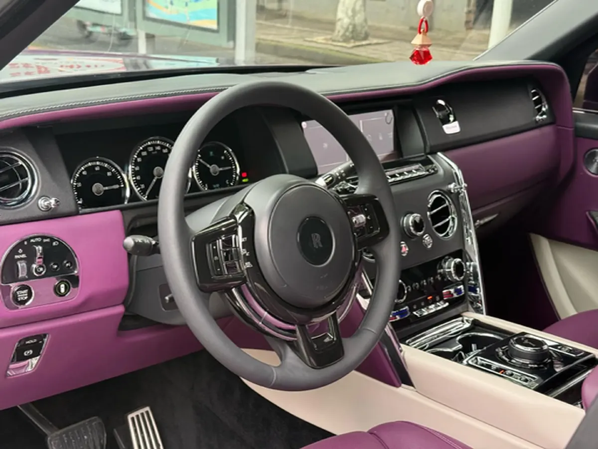2020 Rolls-Royce Cullinan 6.7T 600HP V12 8AT,autocango,china used car exporter,china ev exporter,chinese used car exporter,chinese used ev exporter