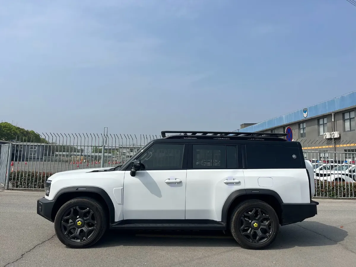 2025 Jetour ShanHai TravellerC-DM 1.5T 156HP L4 3DHT PHEV,autocango,china used car exporter,china ev exporter,chinese used car exporter,chinese used ev exporter