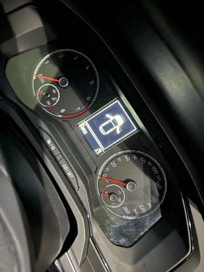 2019 Volkswagen Polo 1.5L 113HP L4 6AT,autocango,china used car exporter,china ev exporter,chinese used car exporter,chinese used ev exporter