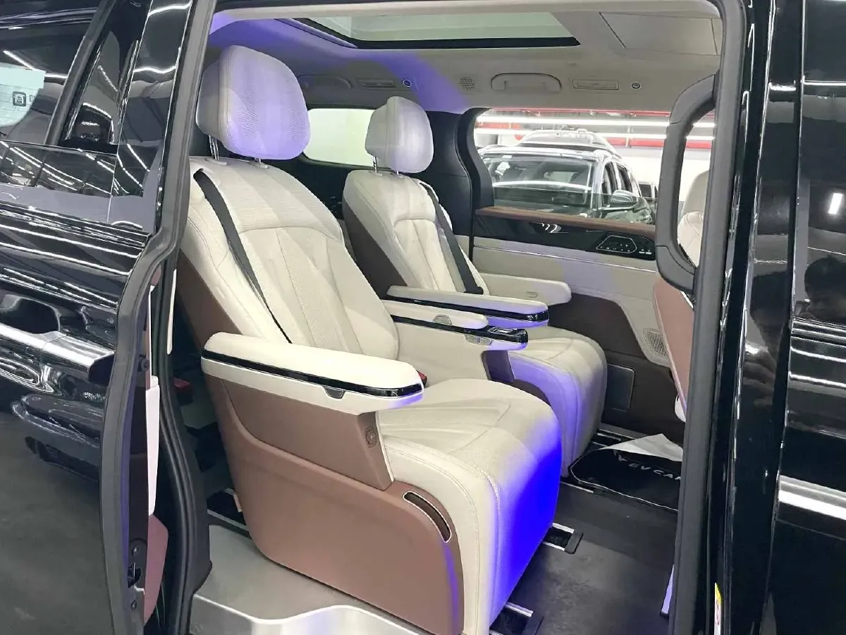 2025 BYD Xia 1.5T 156HP L4 E-CVT PHEV 36.6KWH,autocango,china used car exporter,china ev exporter,chinese used car exporter,chinese used ev exporter