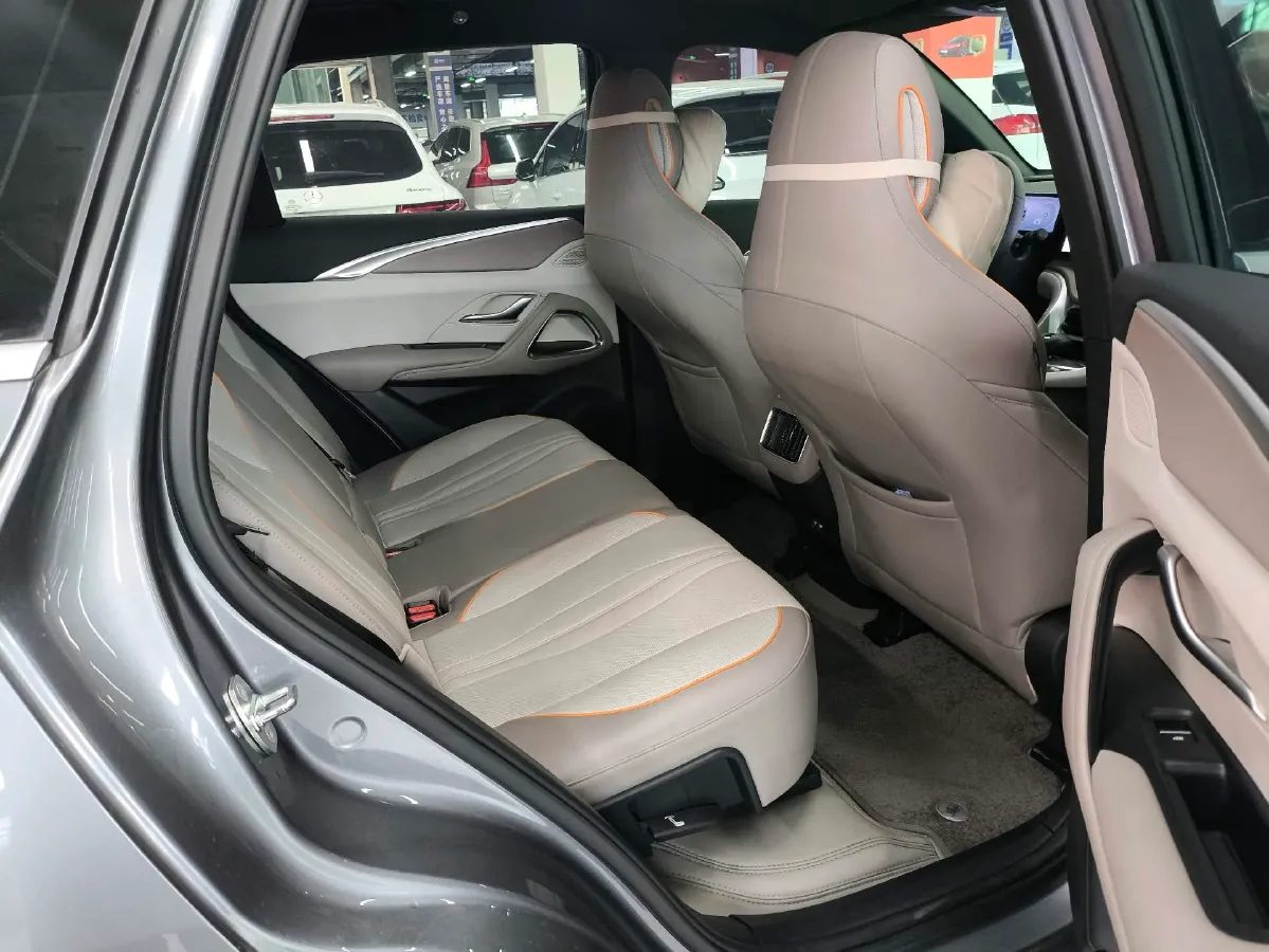 2024 BYD Song Pro 1.5L 110HP L4 E-CVT PHEV 18.3KWH,autocango,china used car exporter,china ev exporter,chinese used car exporter,chinese used ev exporter