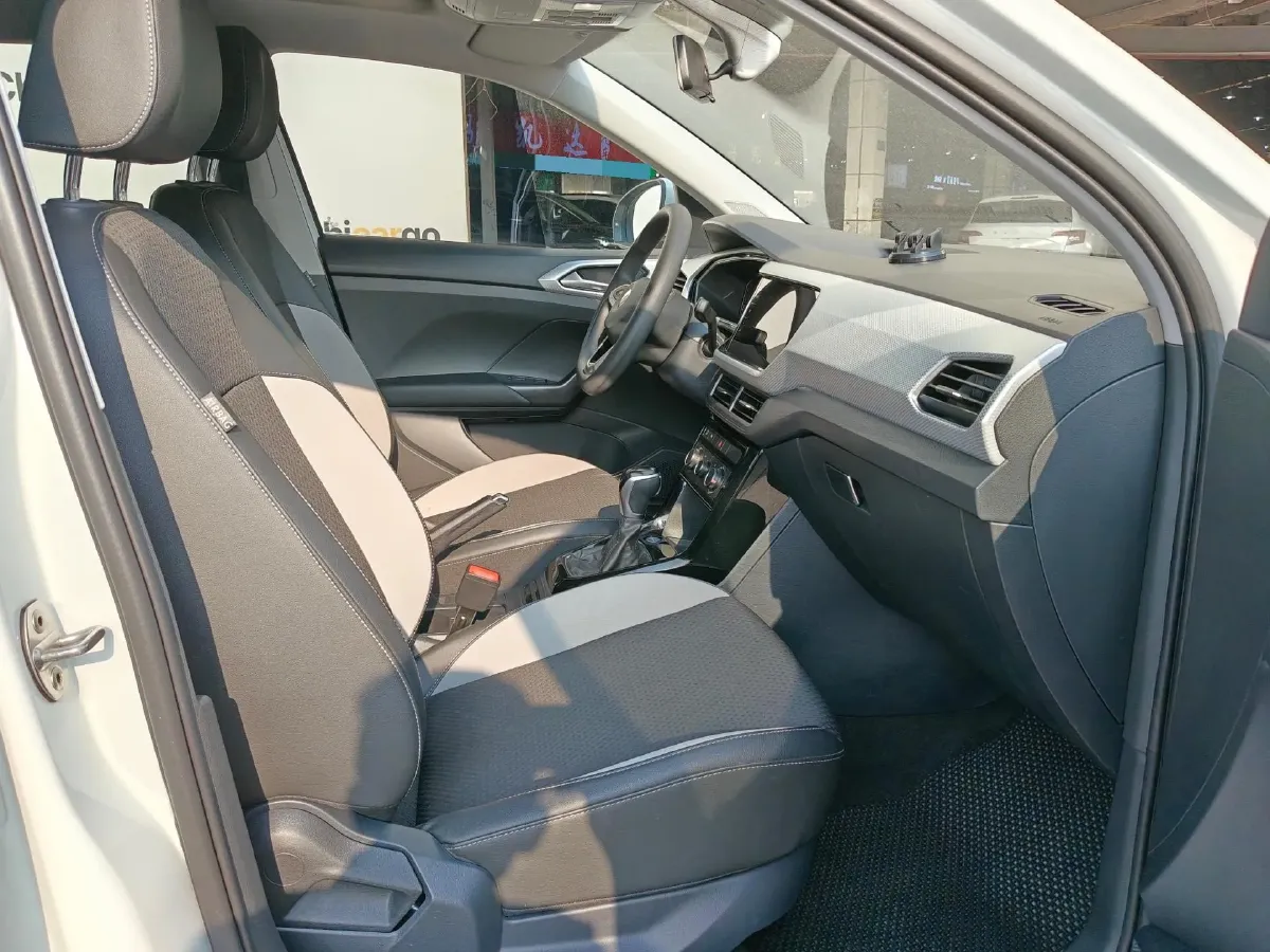 2023 Volkswagen Tacqua 1.2T 116HP L4 7DCT,autocango,china used car exporter,china ev exporter,chinese used car exporter,chinese used ev exporter