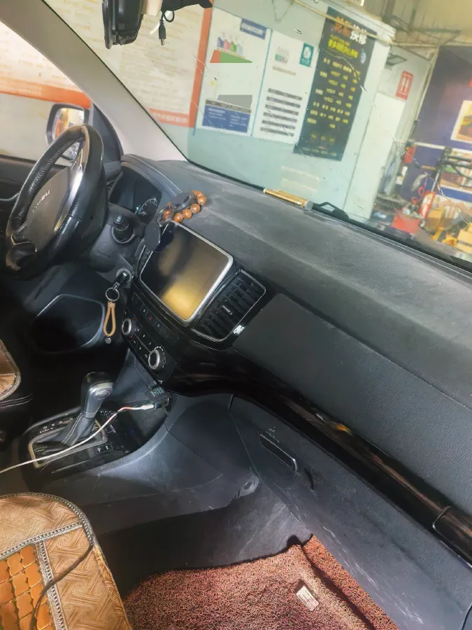 2020 Isuzu LingTuo 2.5T 150HP L4 6AT,autocango,china used car exporter,china ev exporter,chinese used car exporter,chinese used ev exporter