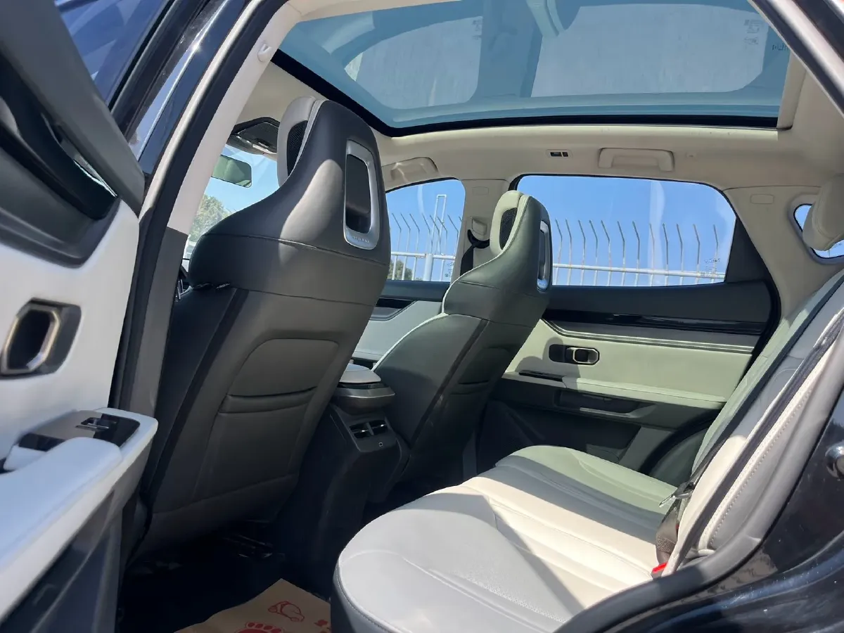 2022 Jetour DASHING 1.6T 197HP L4 7DCT,autocango,china used car exporter,china ev exporter,chinese used car exporter,chinese used ev exporter