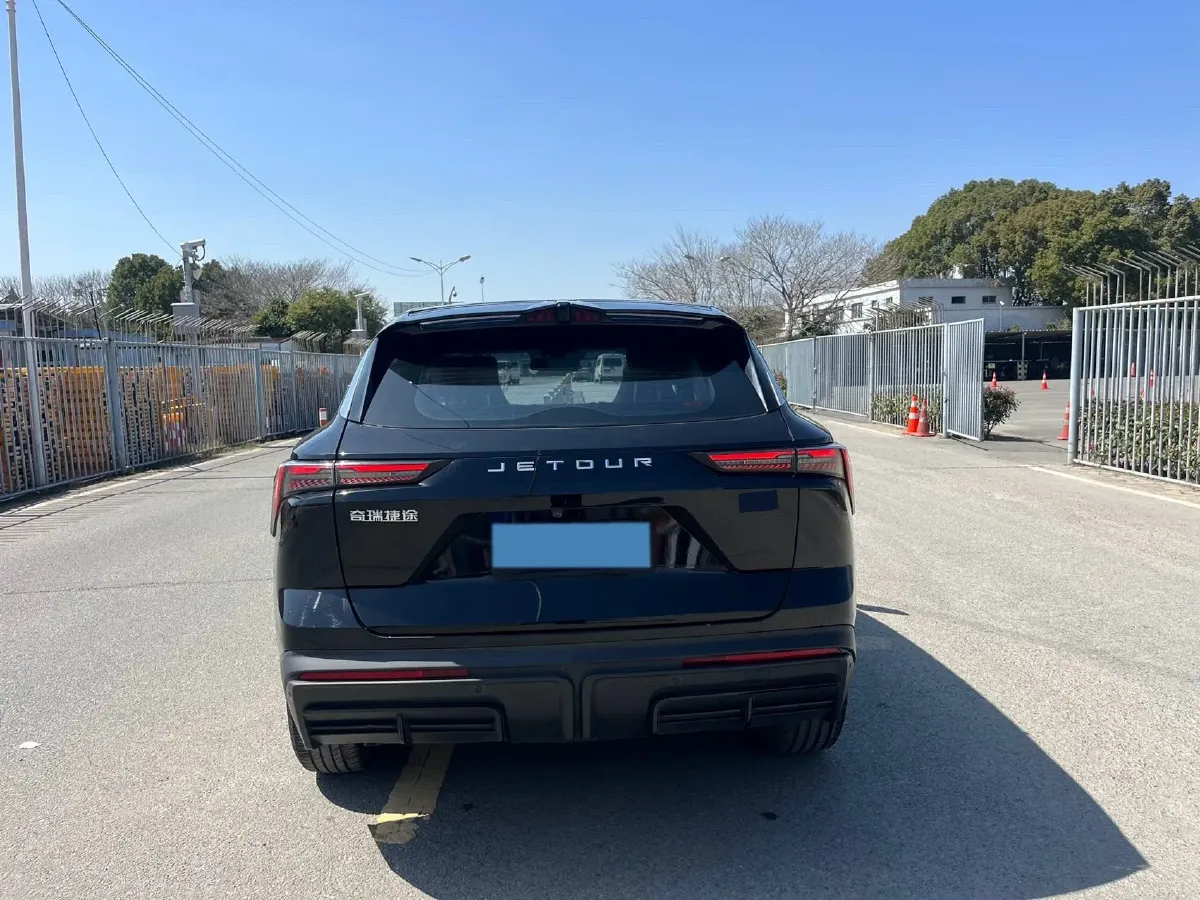 2022 Jetour DASHING 1.6T 197HP L4 7DCT,autocango,china used car exporter,china ev exporter,chinese used car exporter,chinese used ev exporter