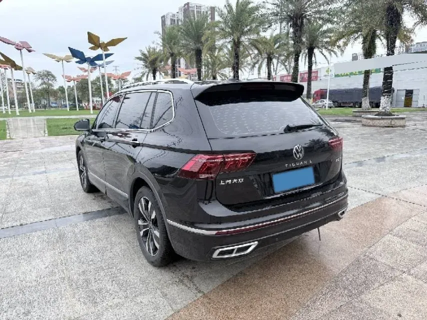 2024 Volkswagen Tiguan L 2.0T 186HP L4 7DCT,autocango,china used car exporter,china ev exporter,chinese used car exporter,chinese used ev exporter