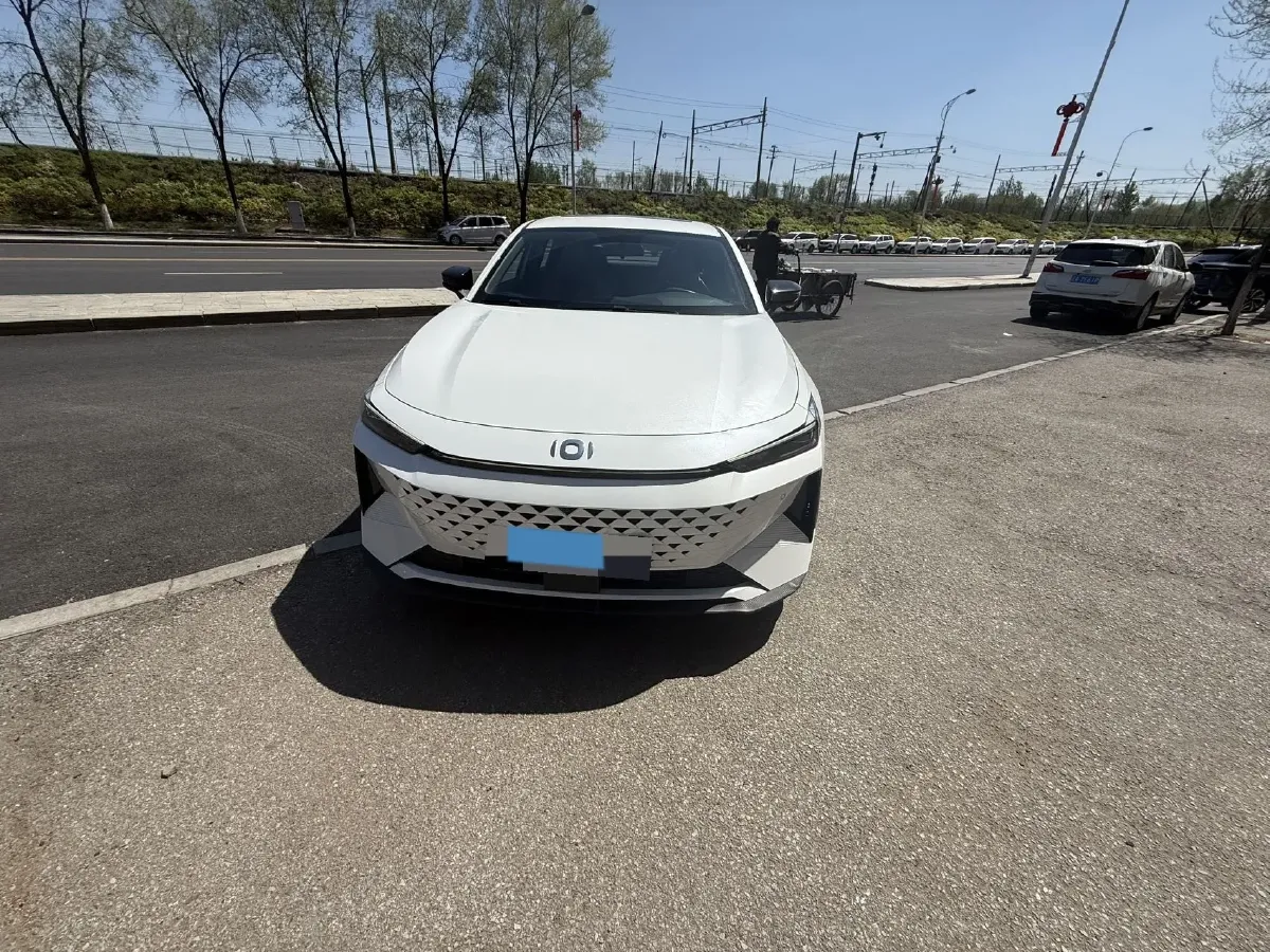 2024 ChangAn QiYuan A05 1.5L 110HP L4 E-CVT PHEV 9.07KWH,autocango,china used car exporter,china ev exporter,chinese used car exporter,chinese used ev exporter