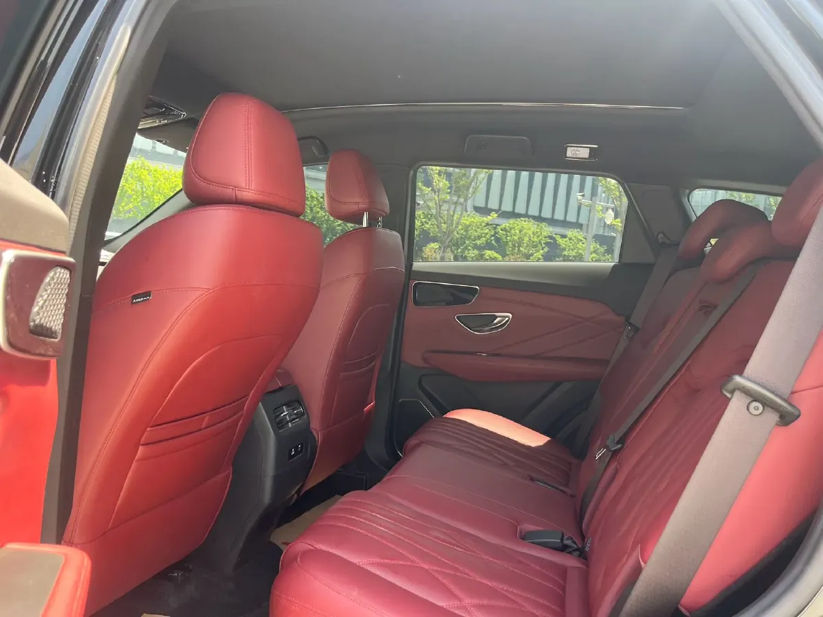 2025 Jetour X70 Plus 1.5T 184HP L4 7DCT,autocango,china used car exporter,china ev exporter,chinese used car exporter,chinese used ev exporter