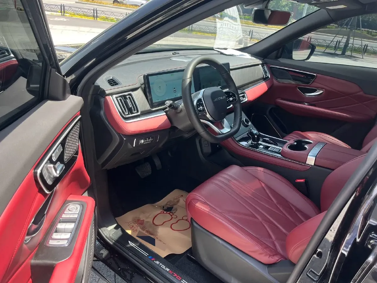 2025 Jetour X70 Plus 1.5T 184HP L4 7DCT,autocango,china used car exporter,china ev exporter,chinese used car exporter,chinese used ev exporter