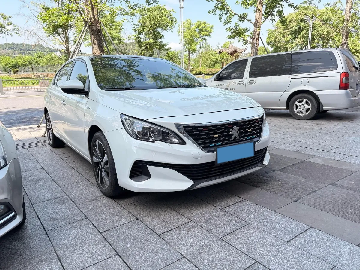 2018 Peugeot 408 1.6T 167HP L4 6AT,autocango,china used car exporter,china ev exporter,chinese used car exporter,chinese used ev exporter