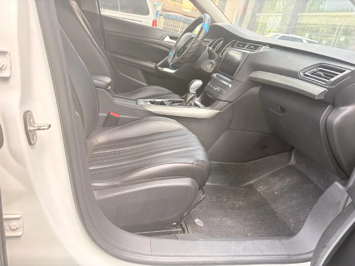 2018 Peugeot 408 1.6T 167HP L4 6AT,autocango,china used car exporter,china ev exporter,chinese used car exporter,chinese used ev exporter