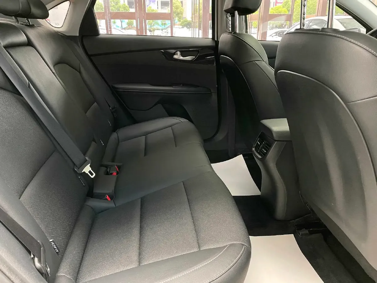 2021 Kia K3 1.5L 115HP L4 CVT,autocango,china used car exporter,china ev exporter,chinese used car exporter,chinese used ev exporter