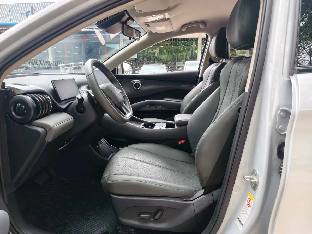 2025 BYD Yuan Plus BEV 49.92KWH,autocango,china used car exporter,china ev exporter,chinese used car exporter,chinese used ev exporter