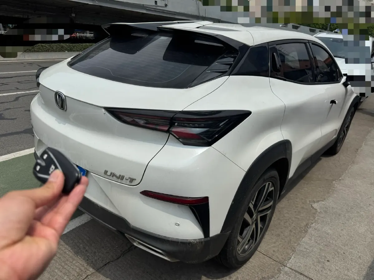 2020 ChangAn UNI-T 1.5T 180HP L4 7DCT,autocango,china used car exporter,china ev exporter,chinese used car exporter,chinese used ev exporter