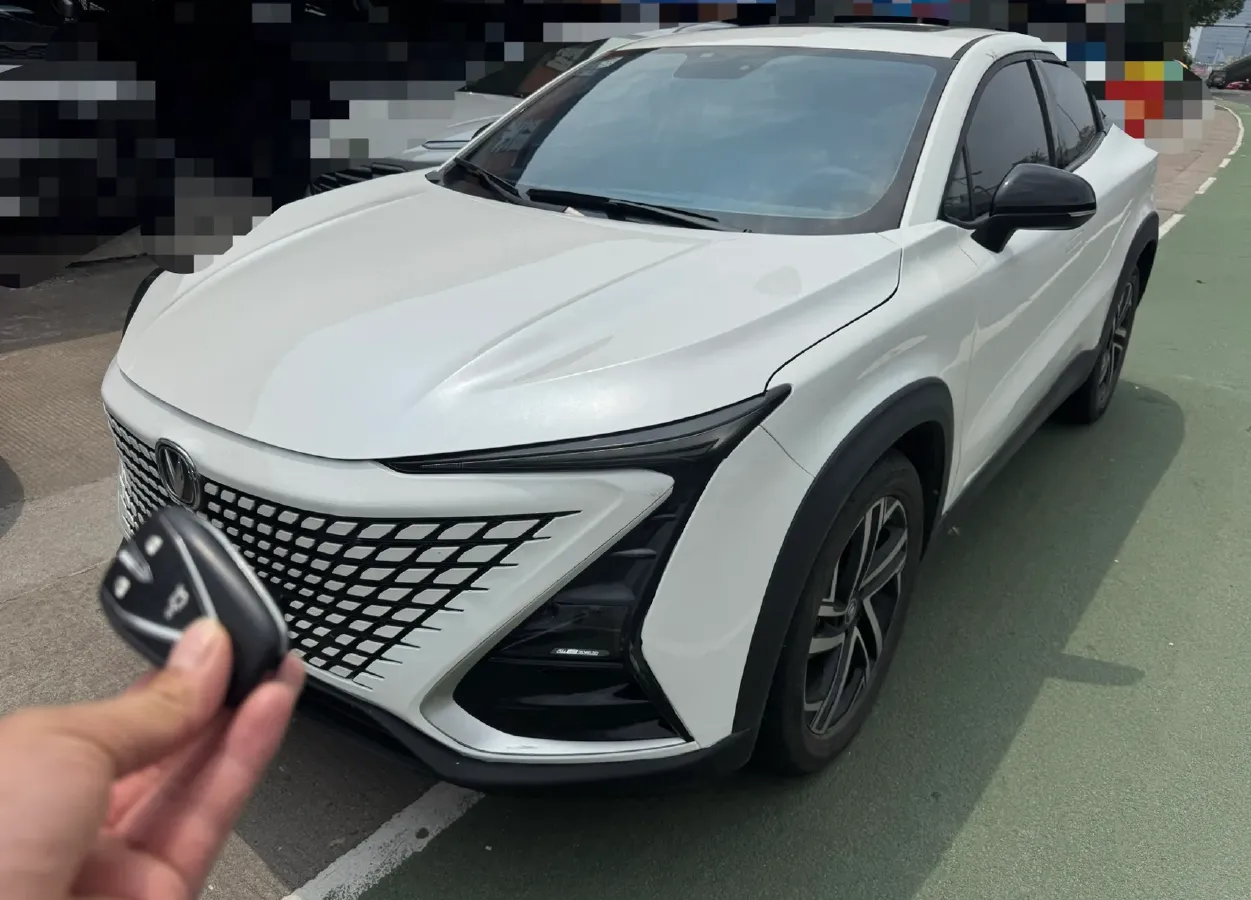 2020 ChangAn UNI-T 1.5T 180HP L4 7DCT,autocango,china used car exporter,china ev exporter,chinese used car exporter,chinese used ev exporter