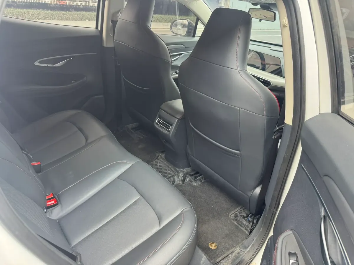 2020 ChangAn UNI-T 1.5T 180HP L4 7DCT,autocango,china used car exporter,china ev exporter,chinese used car exporter,chinese used ev exporter