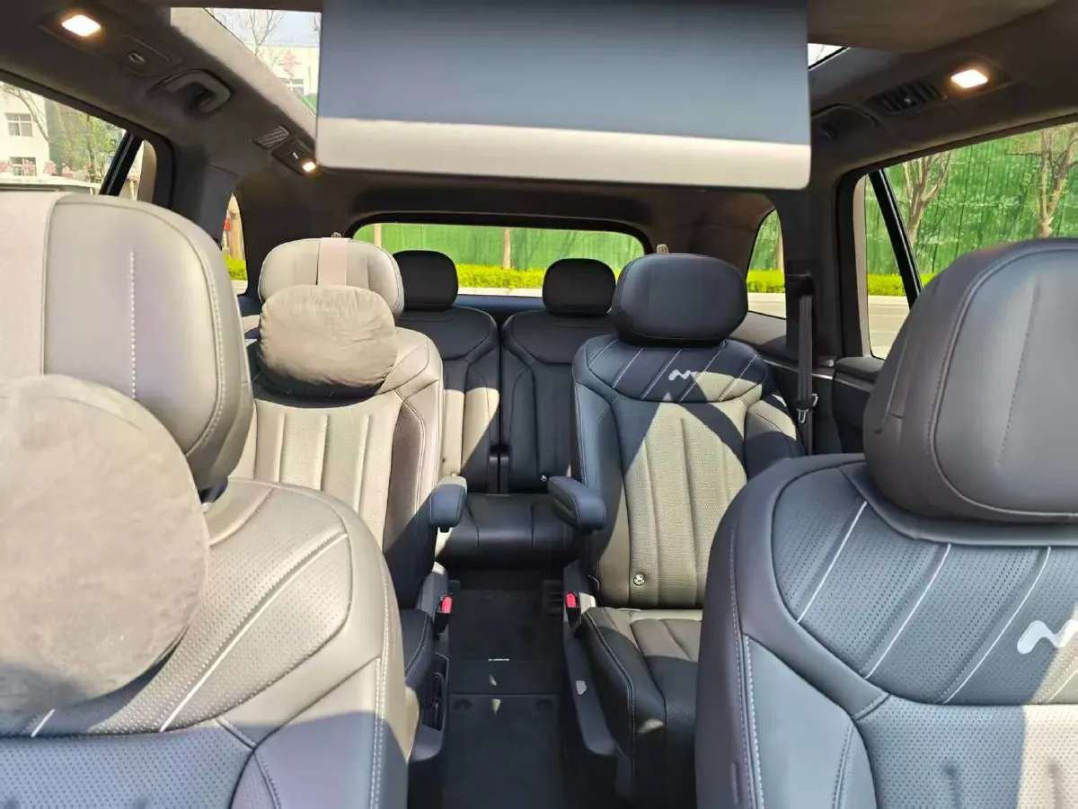 2025 ONVO L90 BEV,autocango,china used car exporter,china ev exporter,chinese used car exporter,chinese used ev exporter