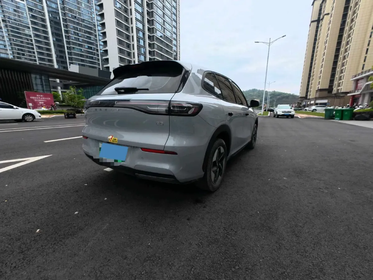 2024 LanDian E5 1.5L 110HP L4 E-CVT PHEV 17.52KWH,autocango,china used car exporter,china ev exporter,chinese used car exporter,chinese used ev exporter