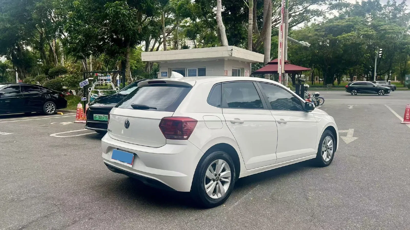 2021 Bestune T55 1.5T 169HP L4 7DCT,autocango,china used car exporter,china ev exporter,chinese used car exporter,chinese used ev exporter
