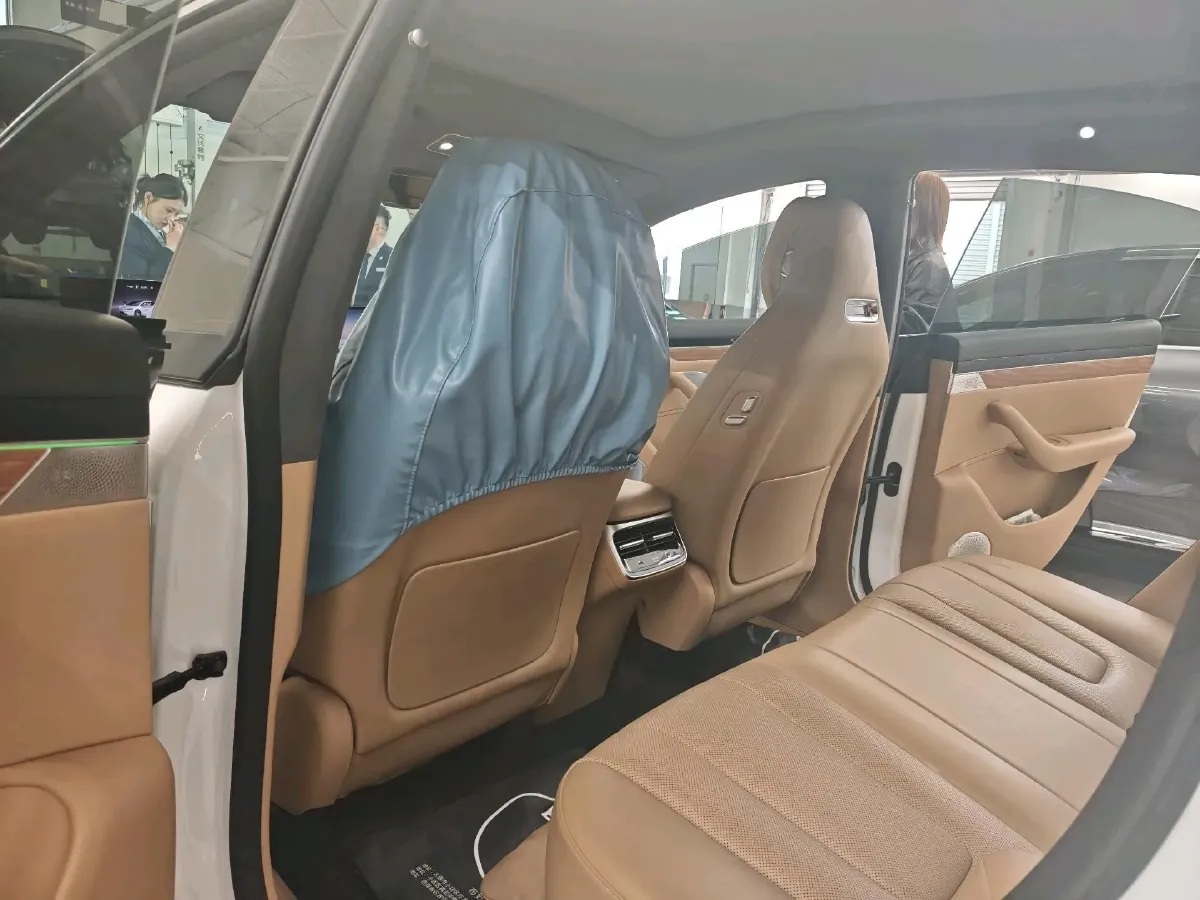 2024 HIMA R7 BEV 82KWH,autocango,china used car exporter,china ev exporter,chinese used car exporter,chinese used ev exporter