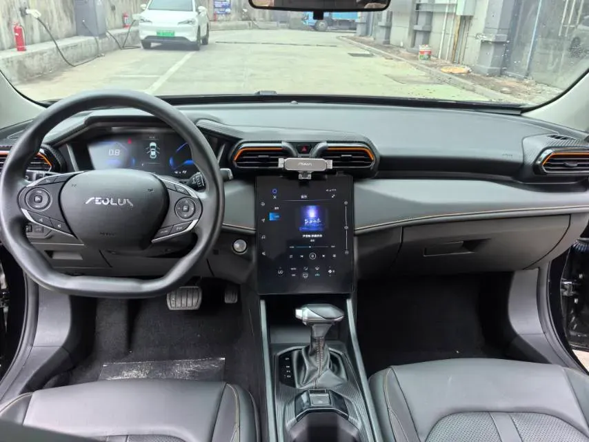 2024 DongFeng Aeolus YiXuan 1.5L 125HP L4 6DCT,autocango,china used car exporter,china ev exporter,chinese used car exporter,chinese used ev exporter