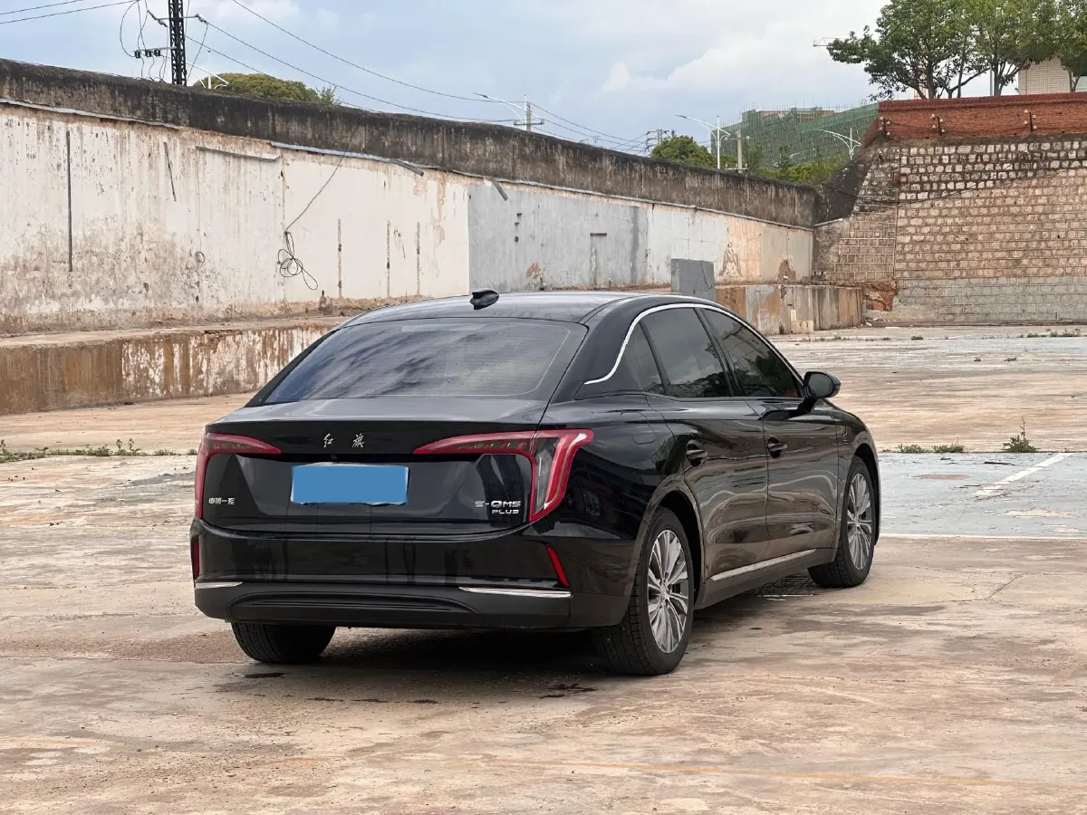 2022 HongQi E-QM5 BEV 54KWH,autocango,china used car exporter,china ev exporter,chinese used car exporter,chinese used ev exporter