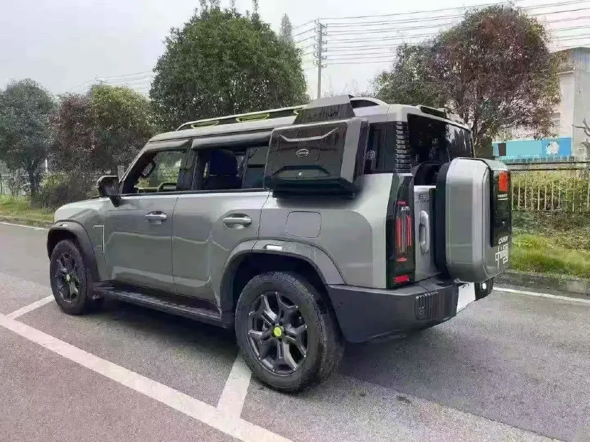 2023 Jetour Traveller 2.0T 254HP L4 7DCT,autocango,china used car exporter,china ev exporter,chinese used car exporter,chinese used ev exporter