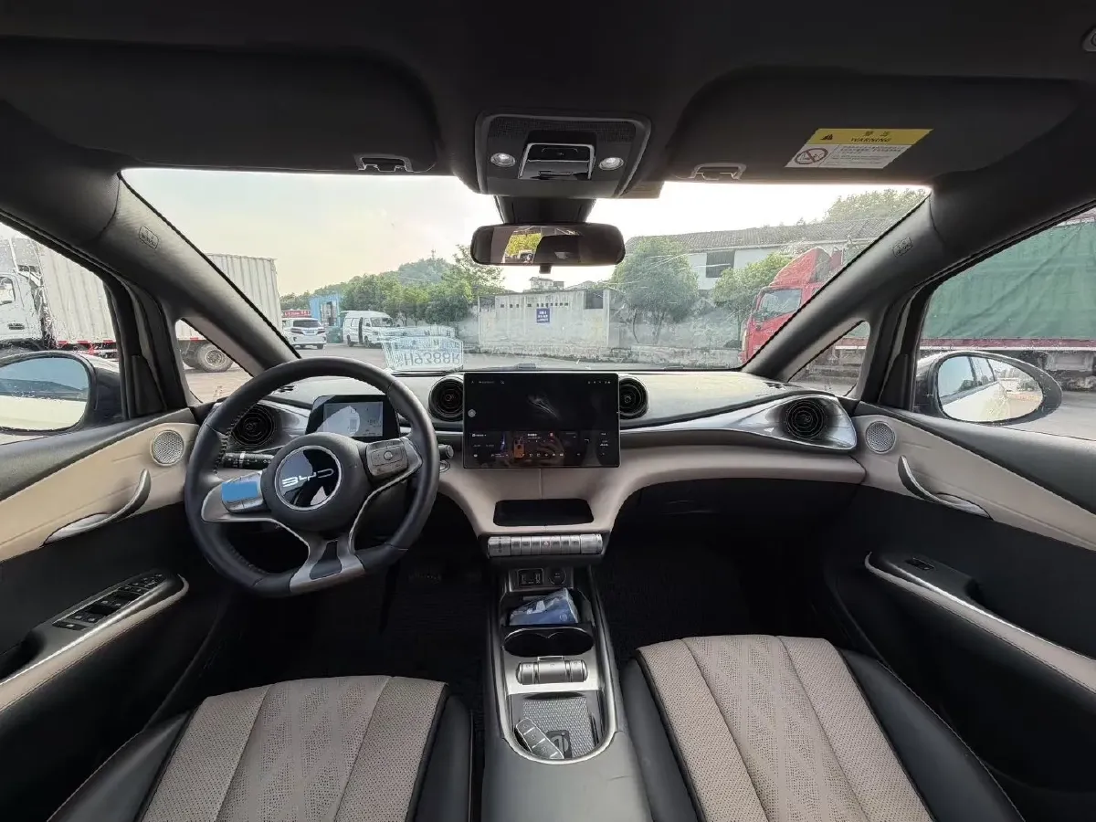 2023 BYD Dolphin BEV 44.928KWH,autocango,china used car exporter,china ev exporter,chinese used car exporter,chinese used ev exporter