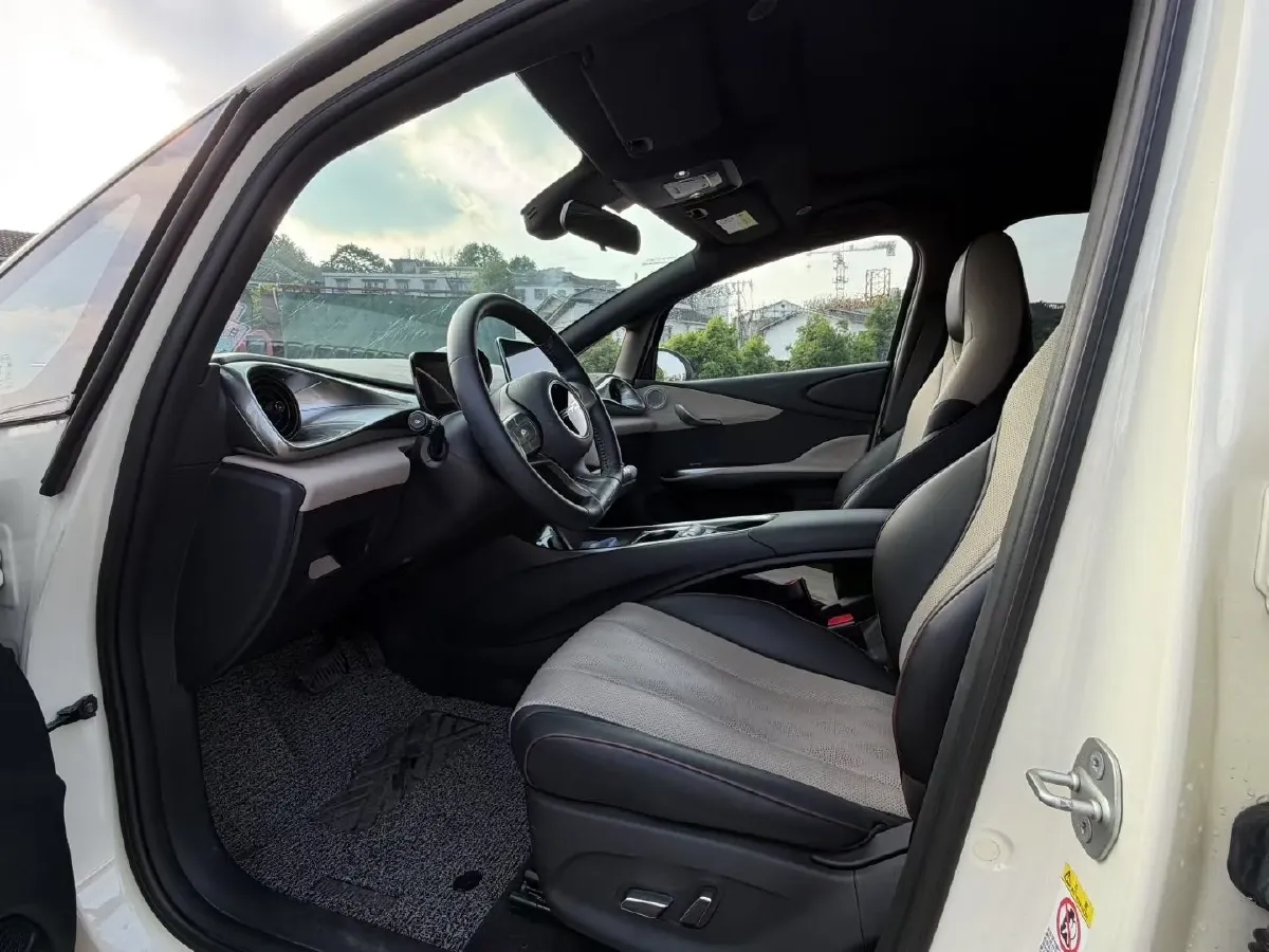 2023 BYD Dolphin BEV 44.928KWH,autocango,china used car exporter,china ev exporter,chinese used car exporter,chinese used ev exporter