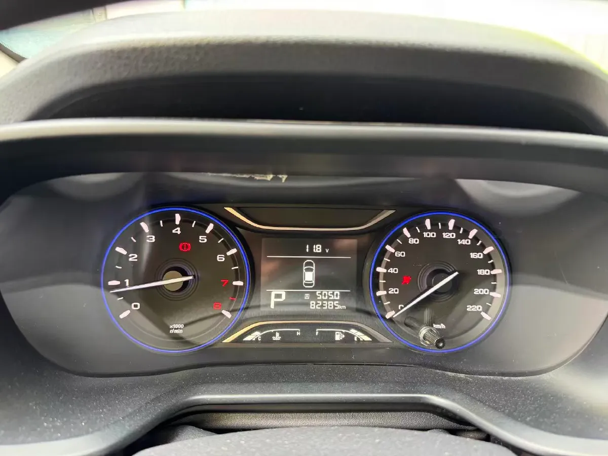 2017 GAC Trumpchi GS3 1.3T 137HP L4 6AT,autocango,china used car exporter,china ev exporter,chinese used car exporter,chinese used ev exporter