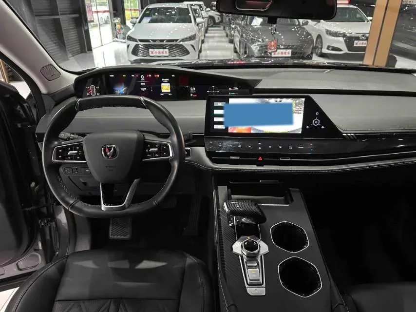 2024 ChangAn UNI-K 2.0T 233HP L4 8AT,autocango,china used car exporter,china ev exporter,chinese used car exporter,chinese used ev exporter