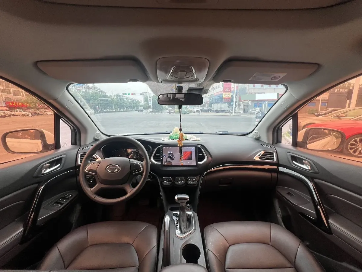 2017 GAC Trumpchi GS4 1.3T 137HP L4 7DCT,autocango,china used car exporter,china ev exporter,chinese used car exporter,chinese used ev exporter