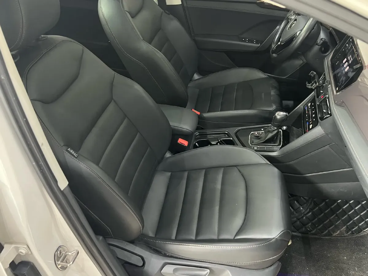 2022 Ford Transit 2.0T 202HP L4 6AT,autocango,china used car exporter,china ev exporter,chinese used car exporter,chinese used ev exporter