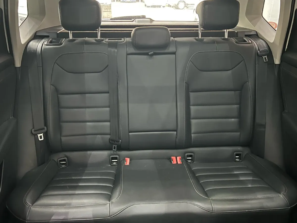 2022 Ford Transit 2.0T 202HP L4 6AT,autocango,china used car exporter,china ev exporter,chinese used car exporter,chinese used ev exporter