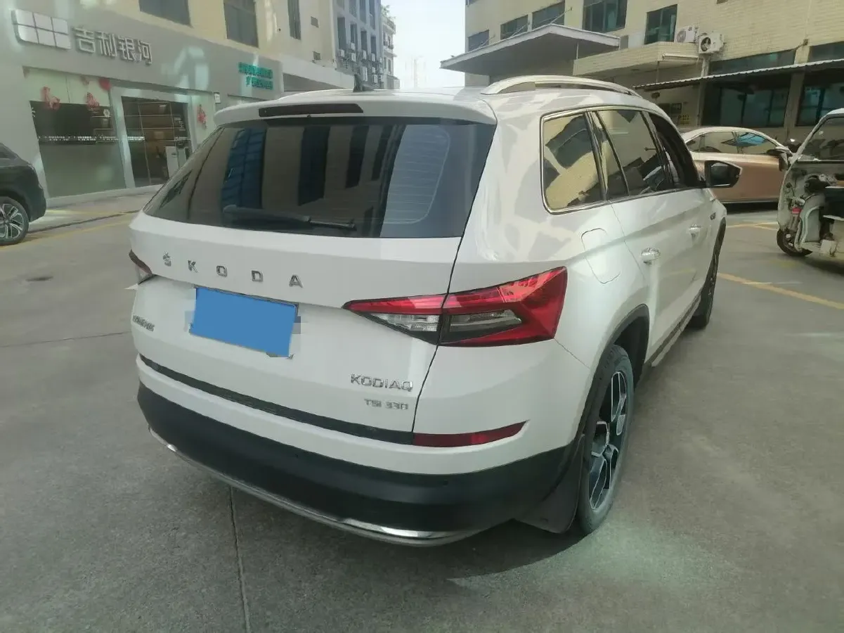 2019 Chevrolet Equinox 2.0T 260HP L4 9AT,autocango,china used car exporter,china ev exporter,chinese used car exporter,chinese used ev exporter