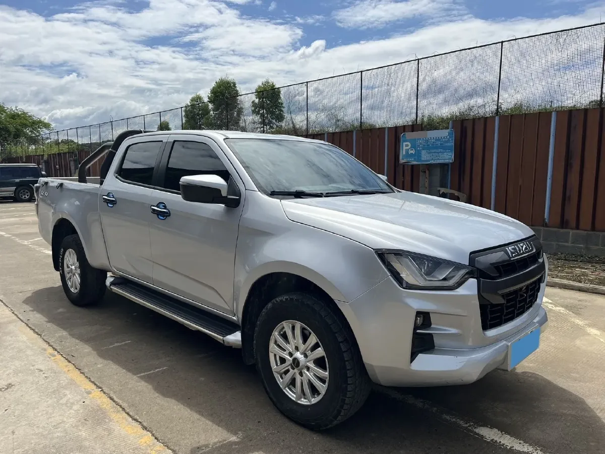 2023 Isuzu LingTuo 2.5T 150HP L4 8AT,autocango,china used car exporter,china ev exporter,chinese used car exporter,chinese used ev exporter