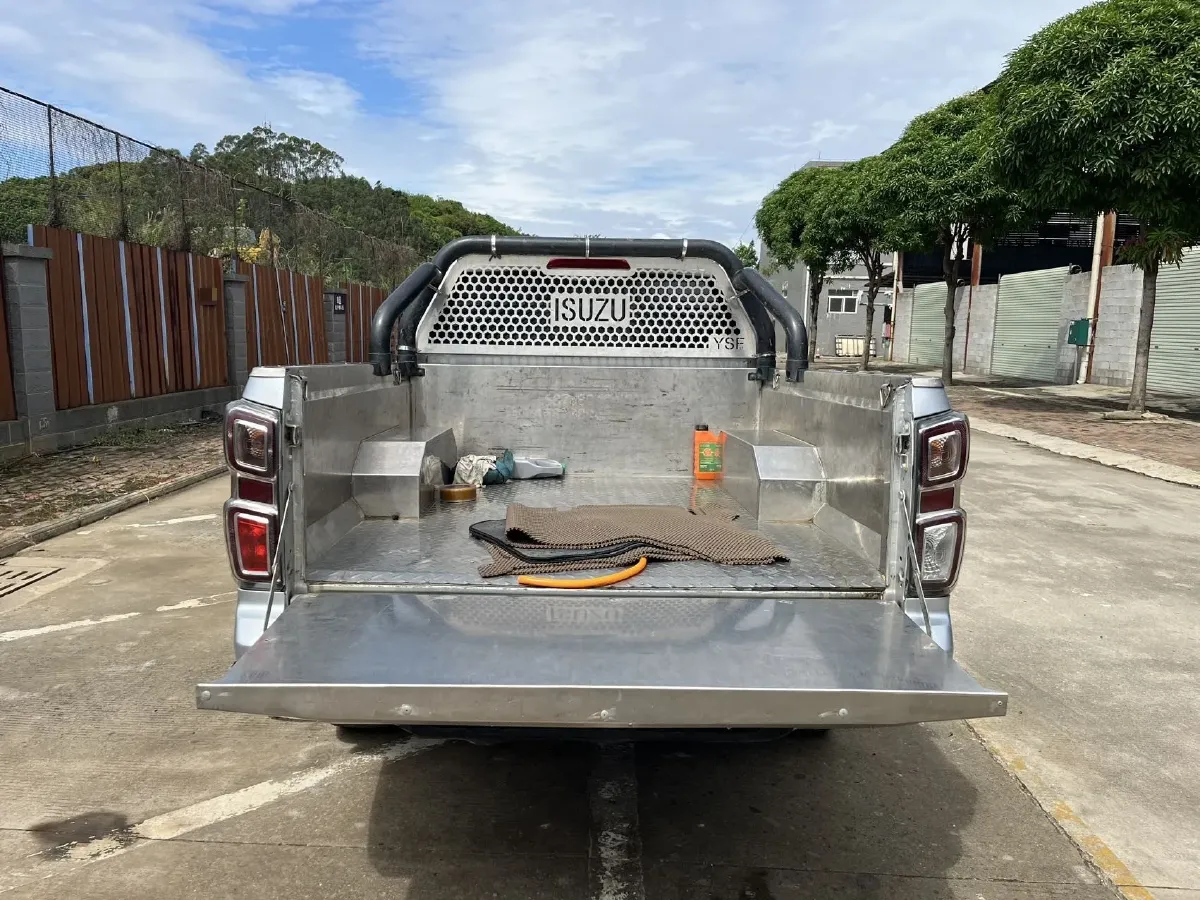 2023 Isuzu LingTuo 2.5T 150HP L4 8AT,autocango,china used car exporter,china ev exporter,chinese used car exporter,chinese used ev exporter