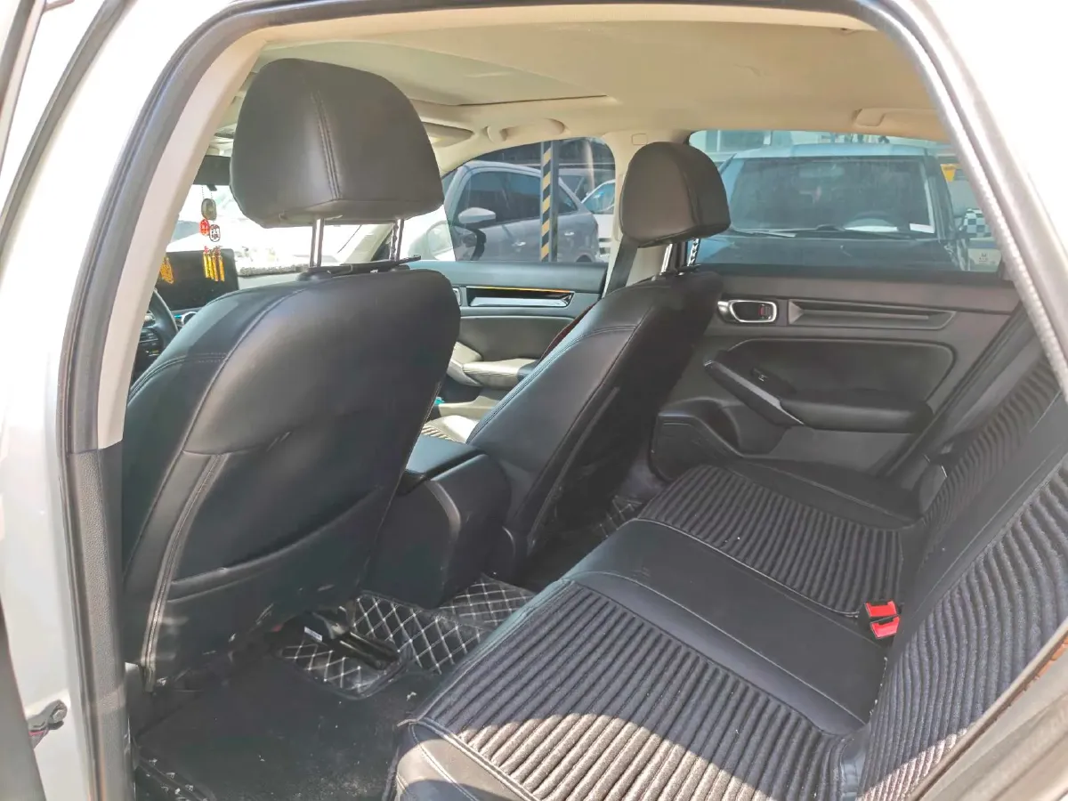 2022 Honda Civic 1.5T 182HP L4 CVT,autocango,china used car exporter,china ev exporter,chinese used car exporter,chinese used ev exporter