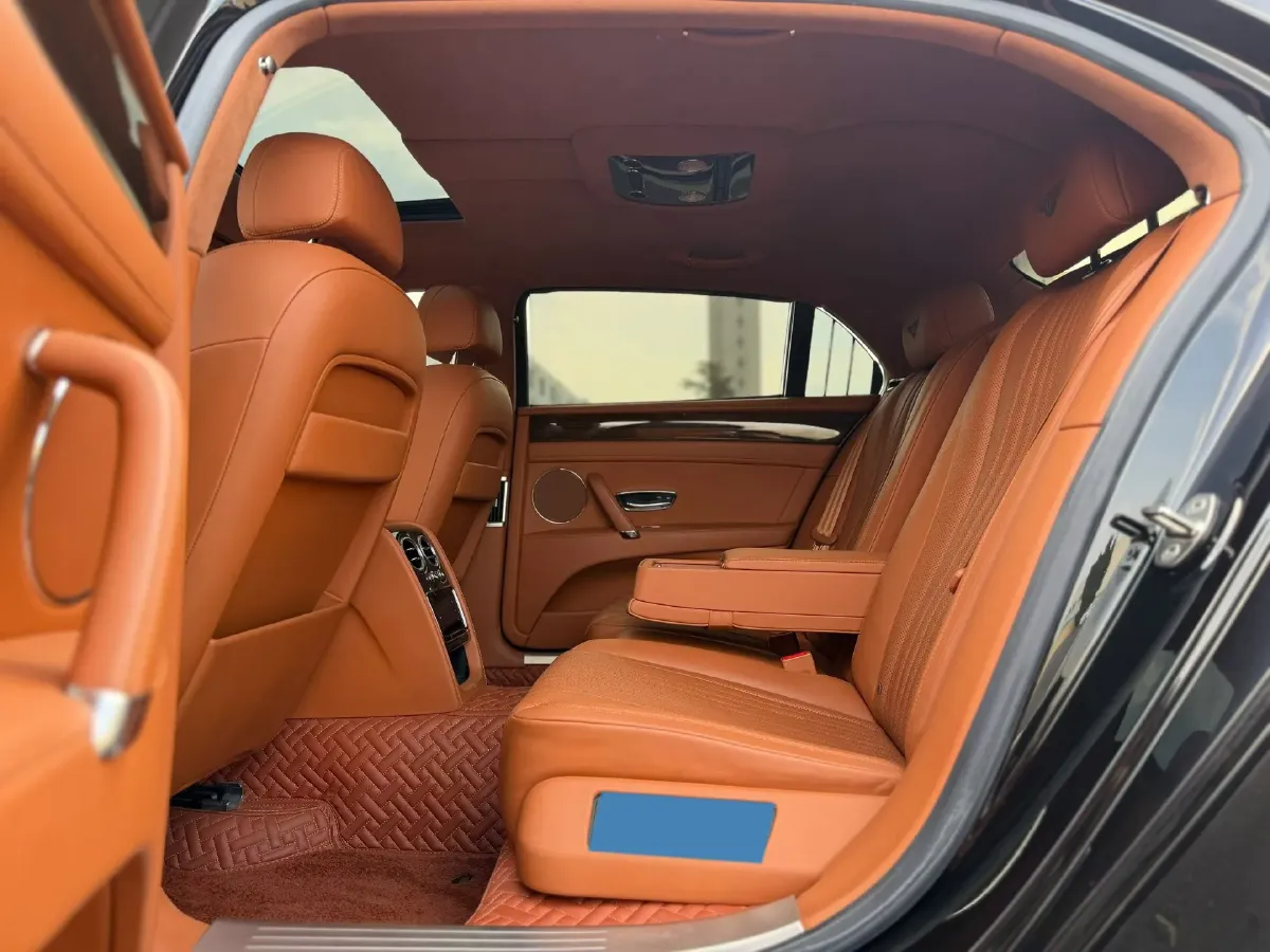 2017 Bentley Flying Spur 4.0T 528HP V8 8AT,autocango,china used car exporter,china ev exporter,chinese used car exporter,chinese used ev exporter