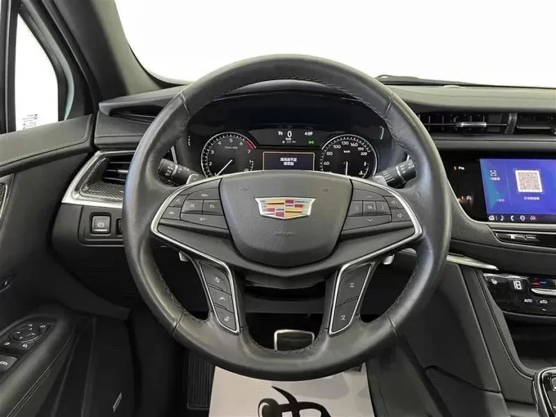 2022 Cadillac XT5 2.0T 237HP L4 9AT,autocango,china used car exporter,china ev exporter,chinese used car exporter,chinese used ev exporter